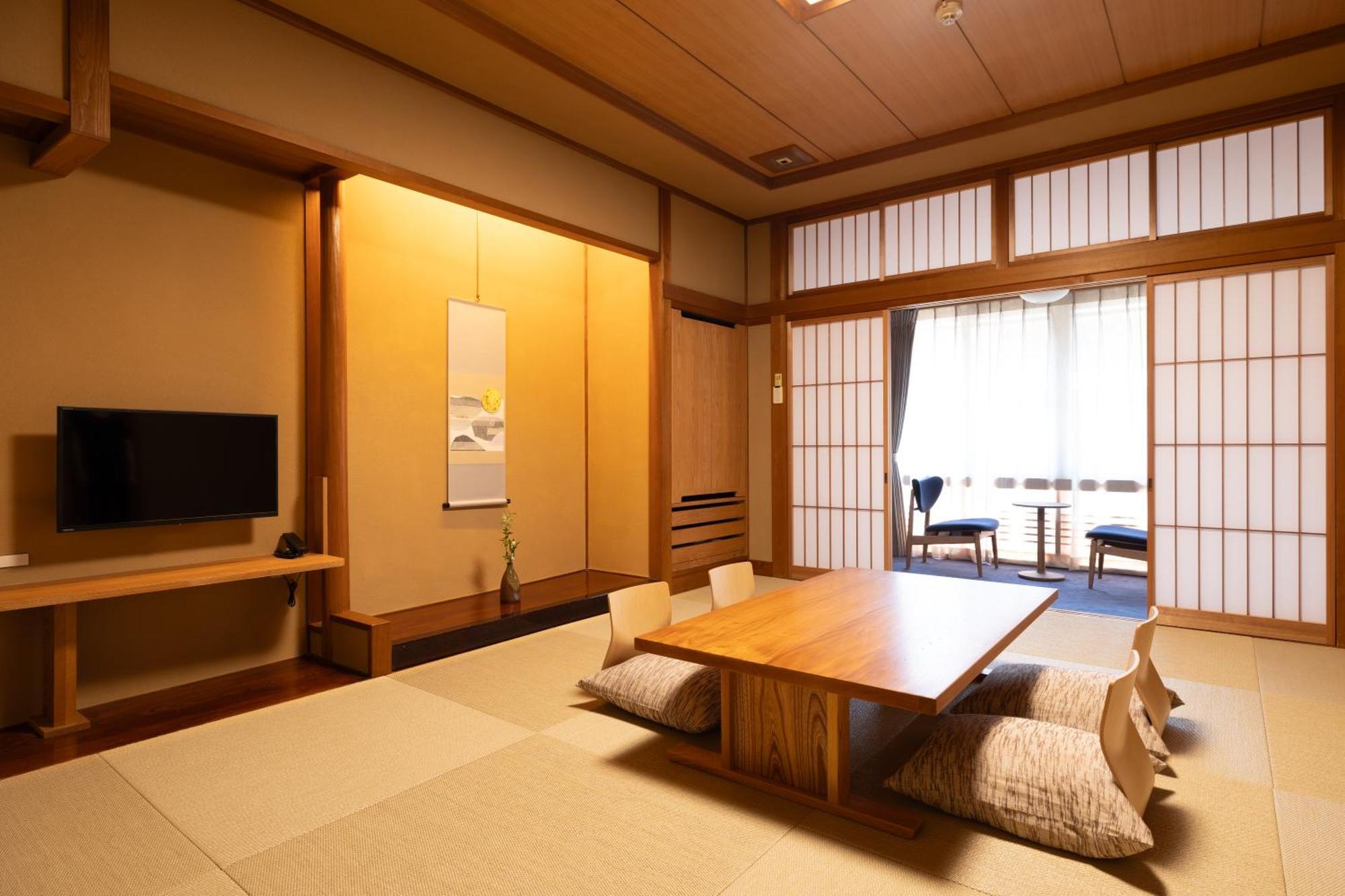 Mikuniya Hotel Toyooka  Eksteriør billede